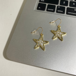 Starry Pearl Hook Earring